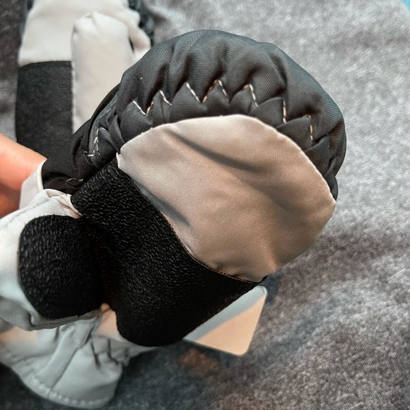 ATTAKID THINSULATE GRAY BLACK MITTENS KIDS - Picture 6 of 11